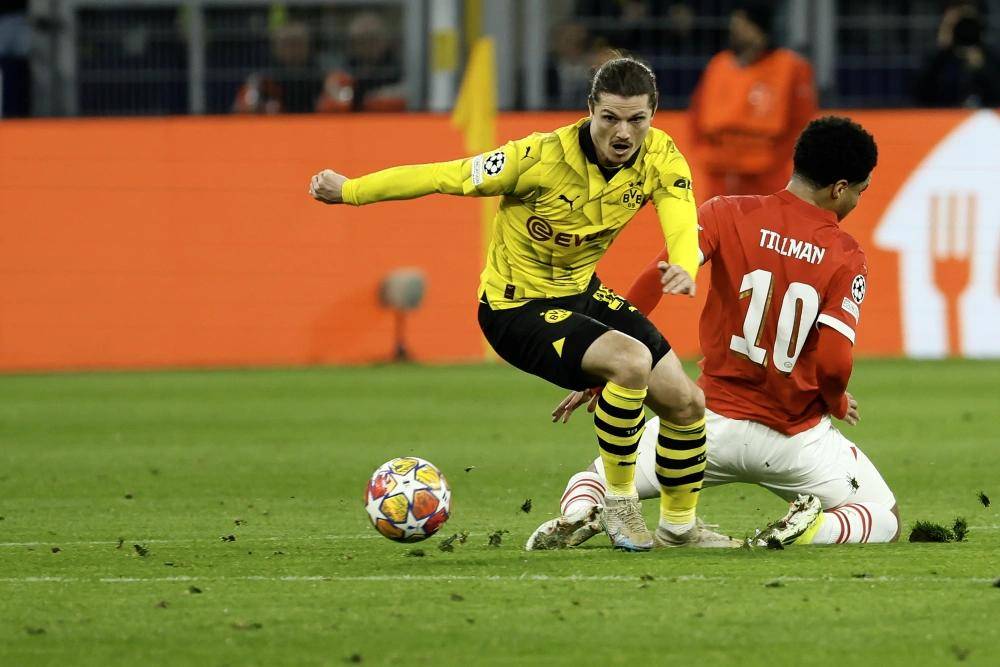 半岛app官网-利沃诺客场完胜博洛尼亚，豪取关键三分的简单介绍