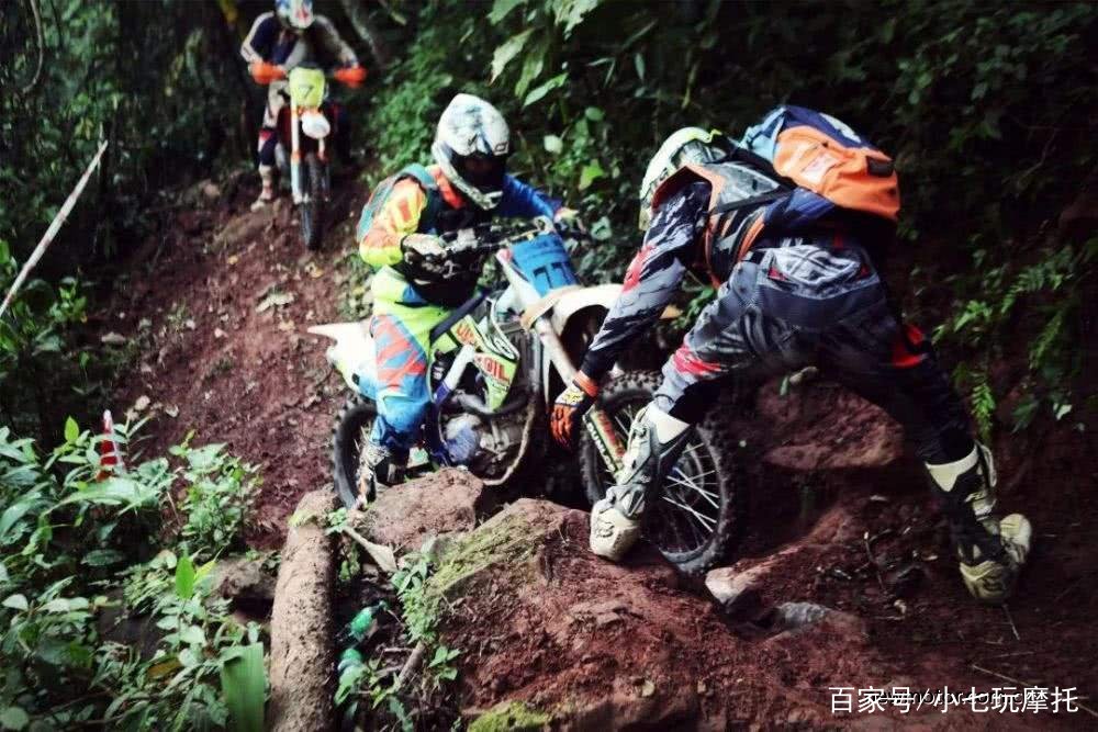 半岛体育官网入口-尼用户外征战，面临困难挑战的简单介绍