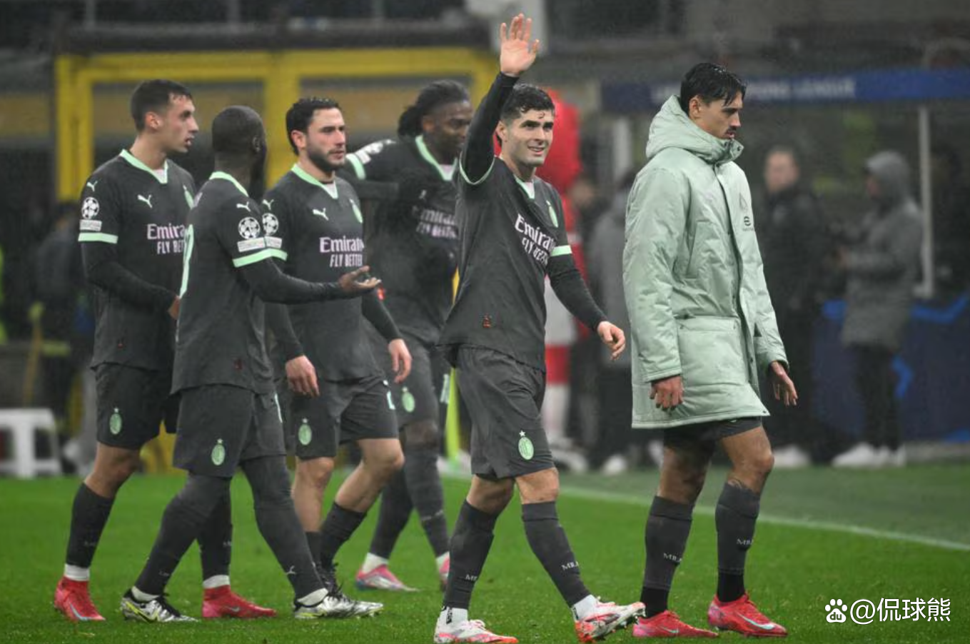 半岛体育app登录-关于AC米兰连续五场不败，欧冠席位加速拉近的信息