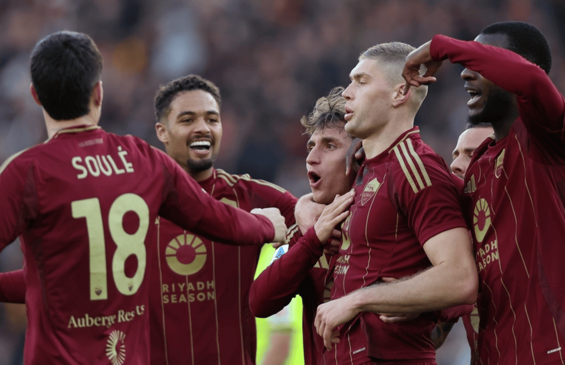 半岛体育app下载-罗马前锋发挥神勇，带领球队奋力晋级的简单介绍